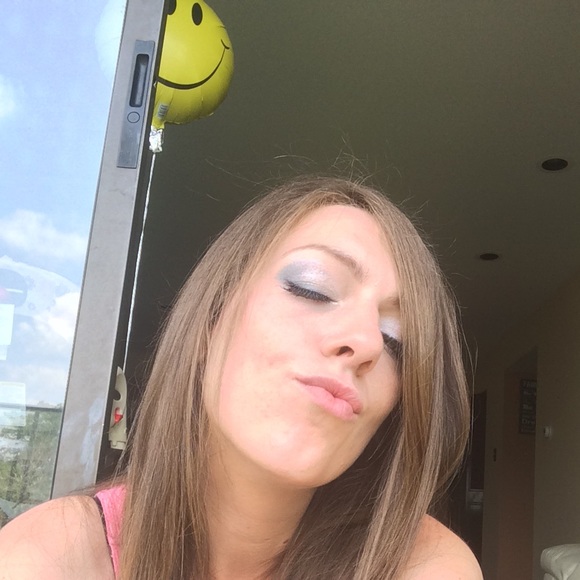 Meet Ula and her ❤️ House of Treasures ❤️ - Picture 6 of 7